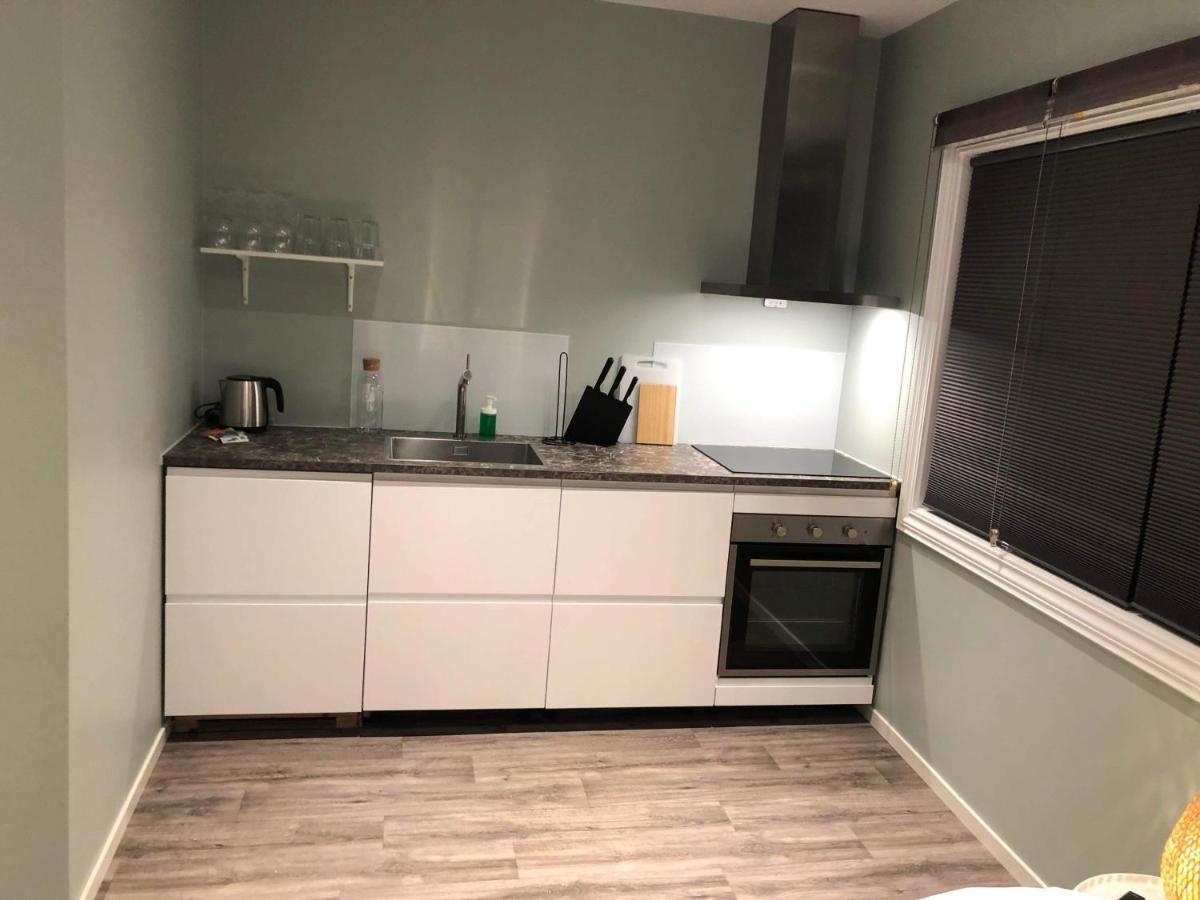 Central studio apartment Stavanger Esterno foto